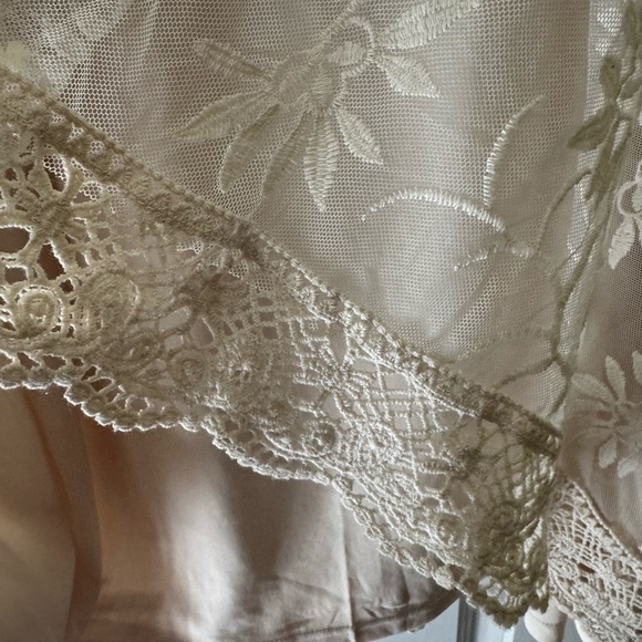 Lace long maxi skirt - Picture 2 of 4